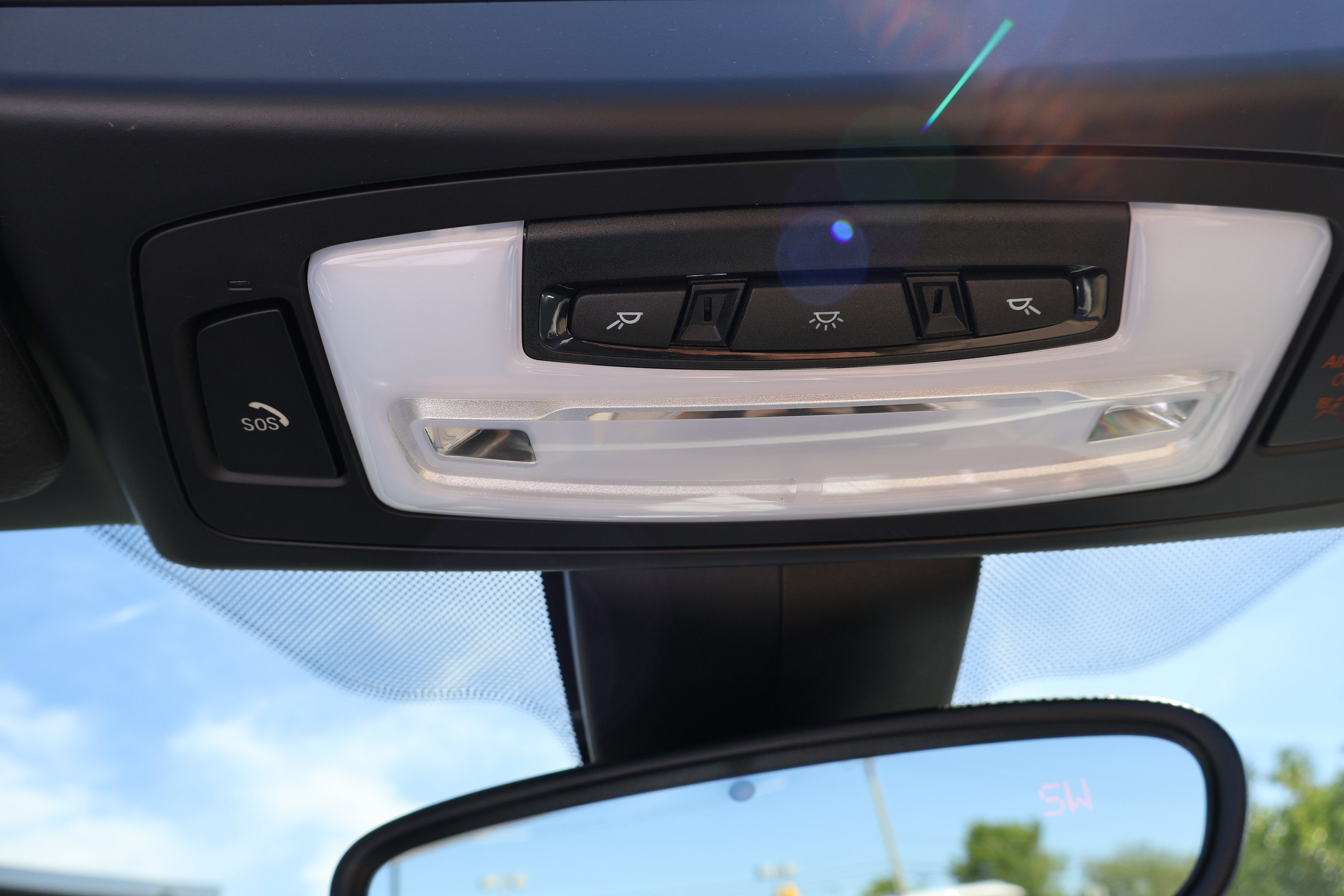 Used 2019 BMW 230i Convertible w/ M Sport Package RWD image 34
