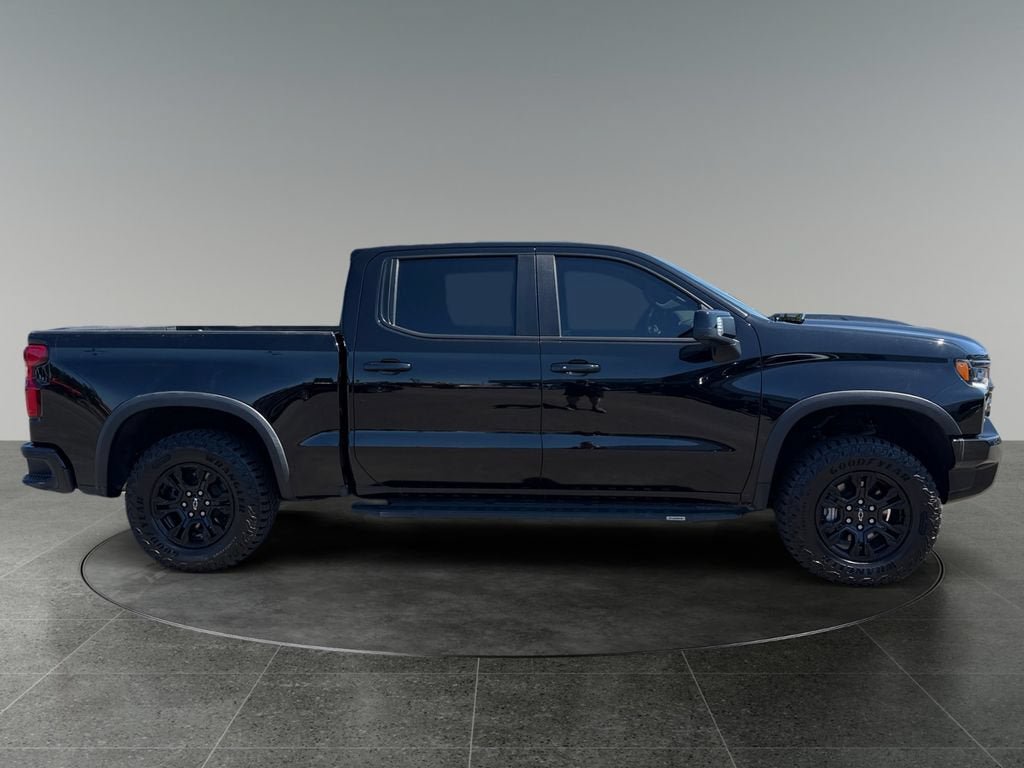 Used 2022 Chevrolet Silverado 1500 ZR2 w/ Technology Package AWD/4WD image 10