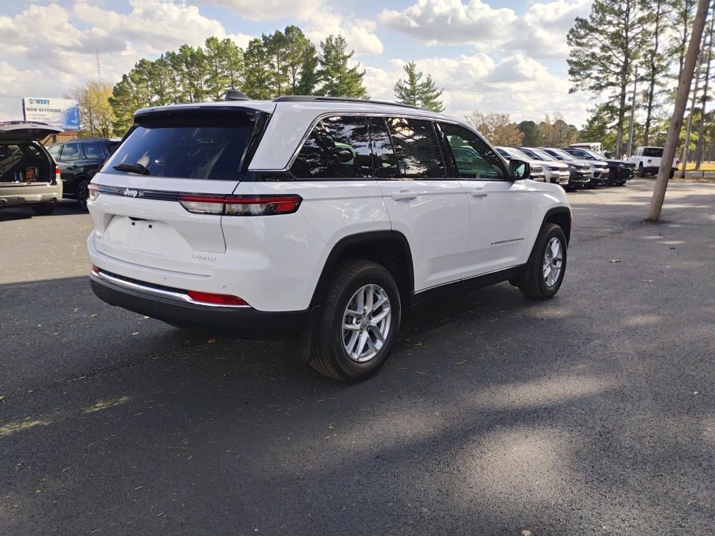 New 2025 Jeep Grand Cherokee Laredo X w/ Trailer Tow Package image 5