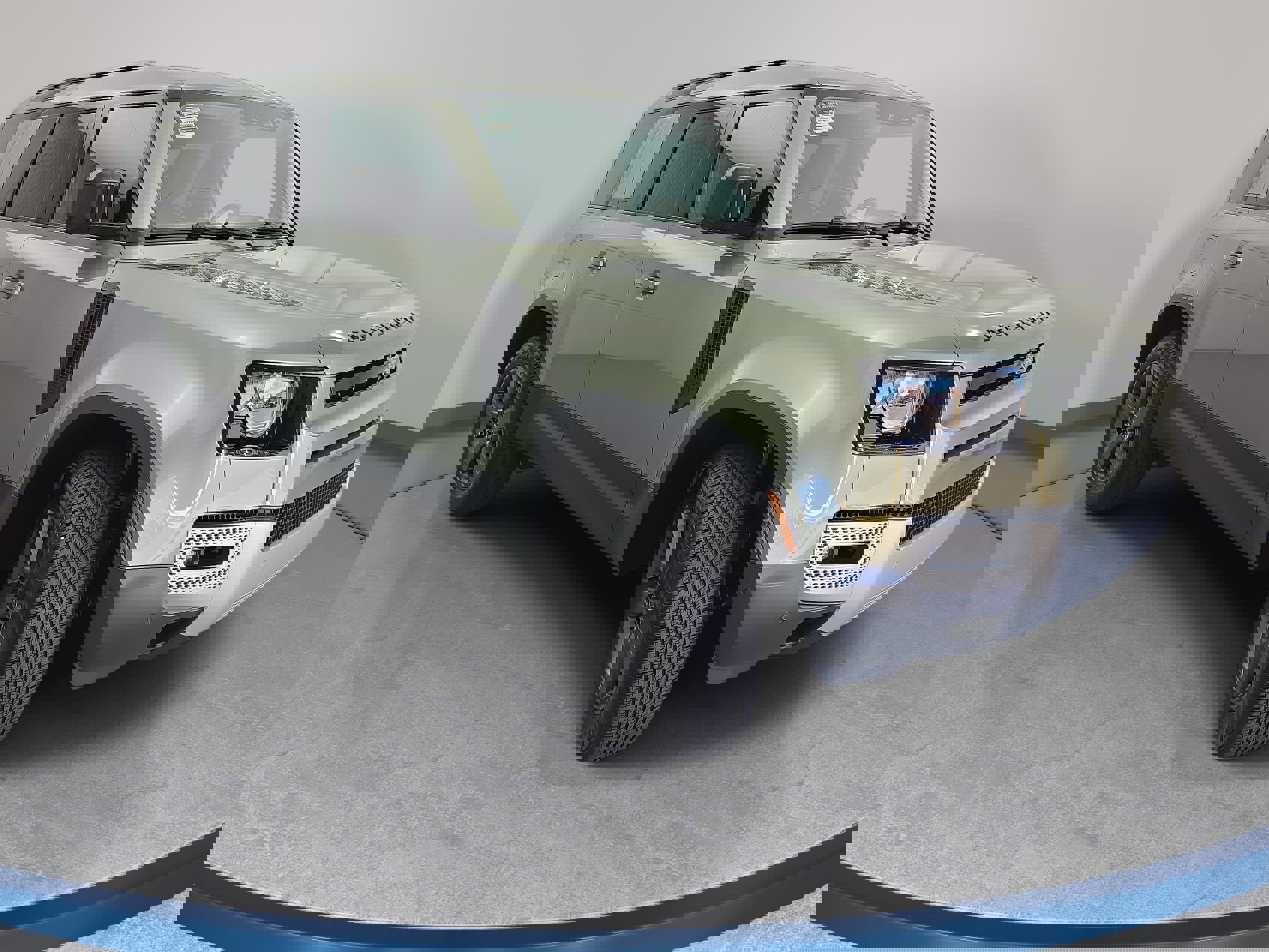 New 2025 Land Rover Defender 110 S image 3