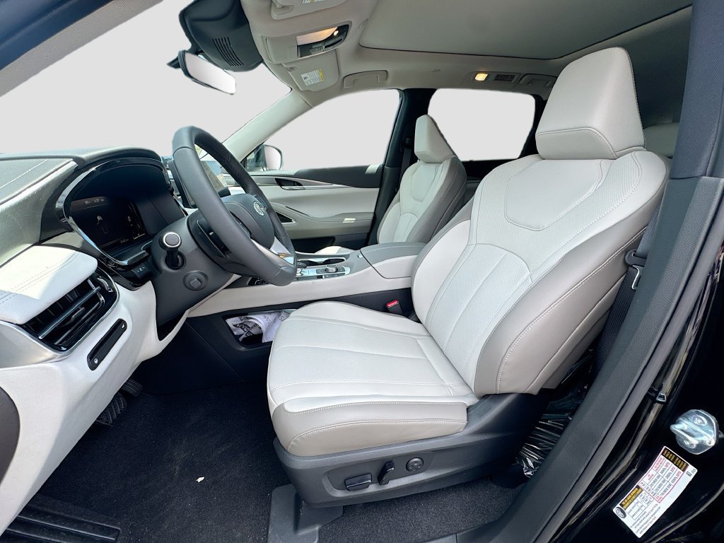Certified 2026 INFINITI QX60 Luxe w/ Cargo Package FWD image 23
