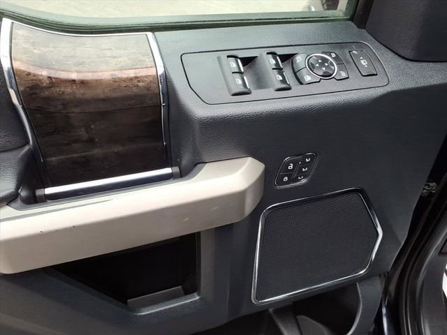 Used 2022 Ford F250 Lariat w/ Chrome Package image 8