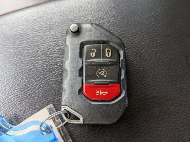 Used 2021 Jeep Wrangler Rubicon AWD/4WD image 33