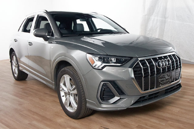 Used 2022 Audi Q3 2.0T Premium Plus w/ Premium Plus Package AWD/4WD image 7