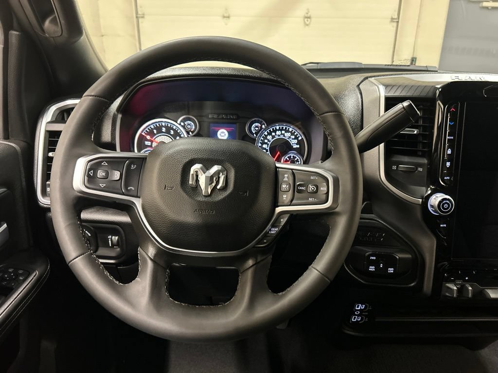 Used 2025 RAM 2500 Big Horn AWD/4WD image 17