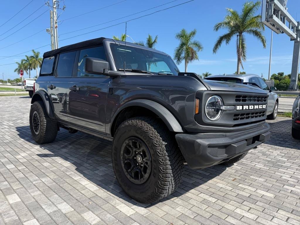 Used 2025 Ford Bronco Big Bend AWD/4WD image 1