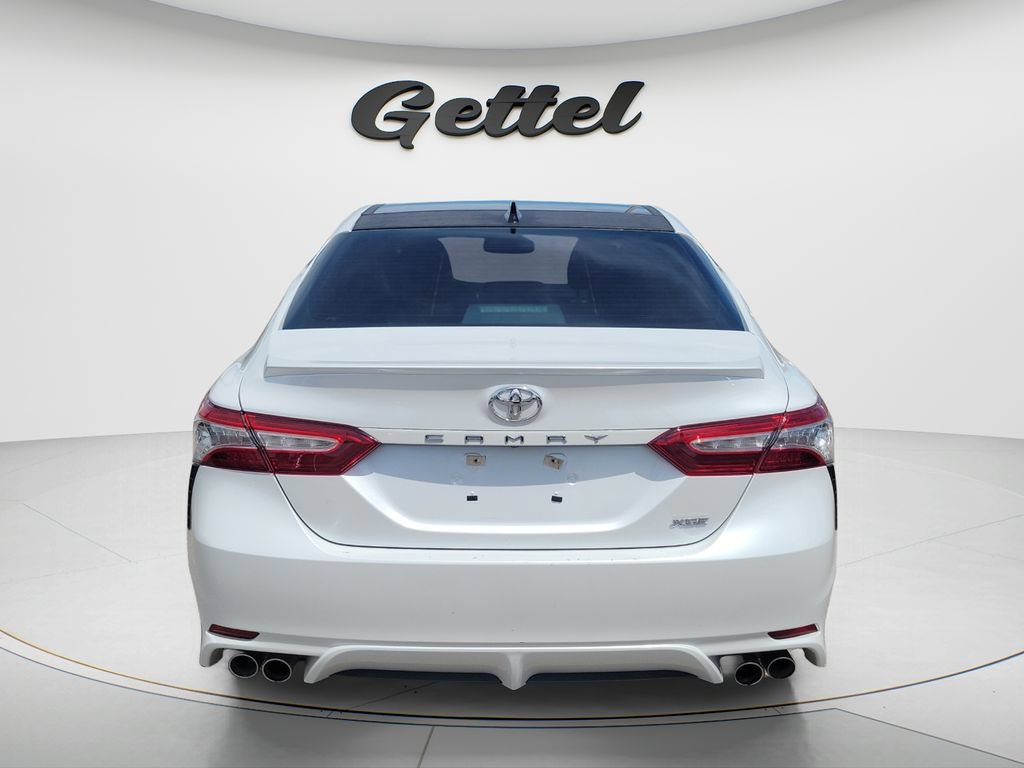 Used 2020 Toyota Camry XSE FWD image 6