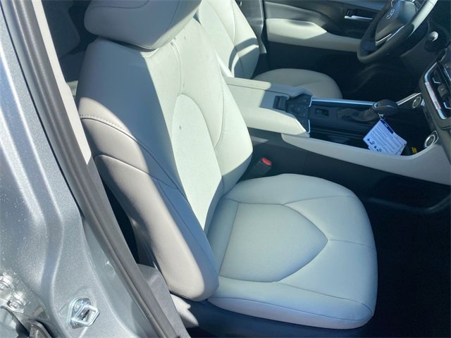 New 2026 Toyota Grand Highlander XLE image 25