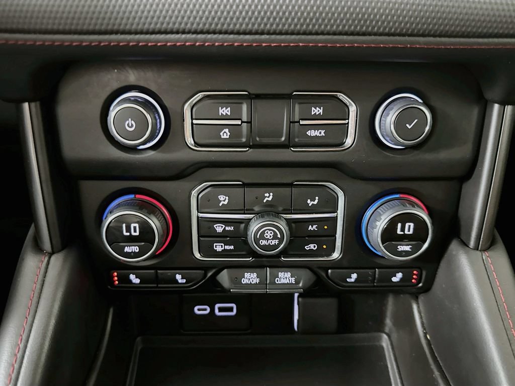 Used 2022 Chevrolet Tahoe RST w/ Sport Performance Package AWD/4WD image 17