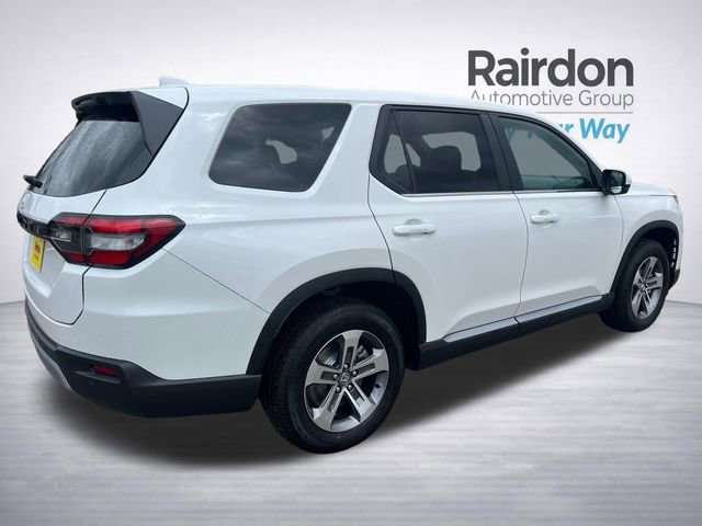 Used 2025 Honda Pilot EX-L image 9
