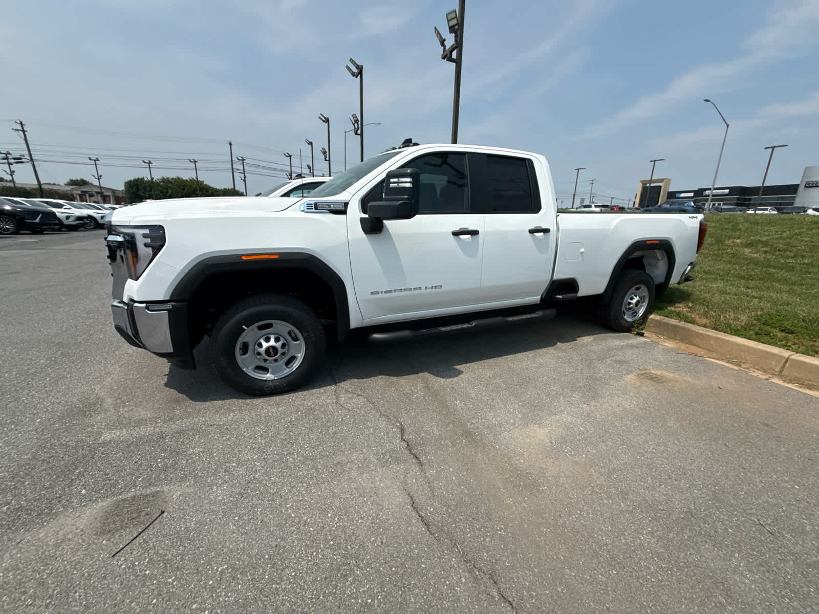 New 2026 GMC Sierra 2500 Pro w/ Convenience Package AWD/4WD image 3
