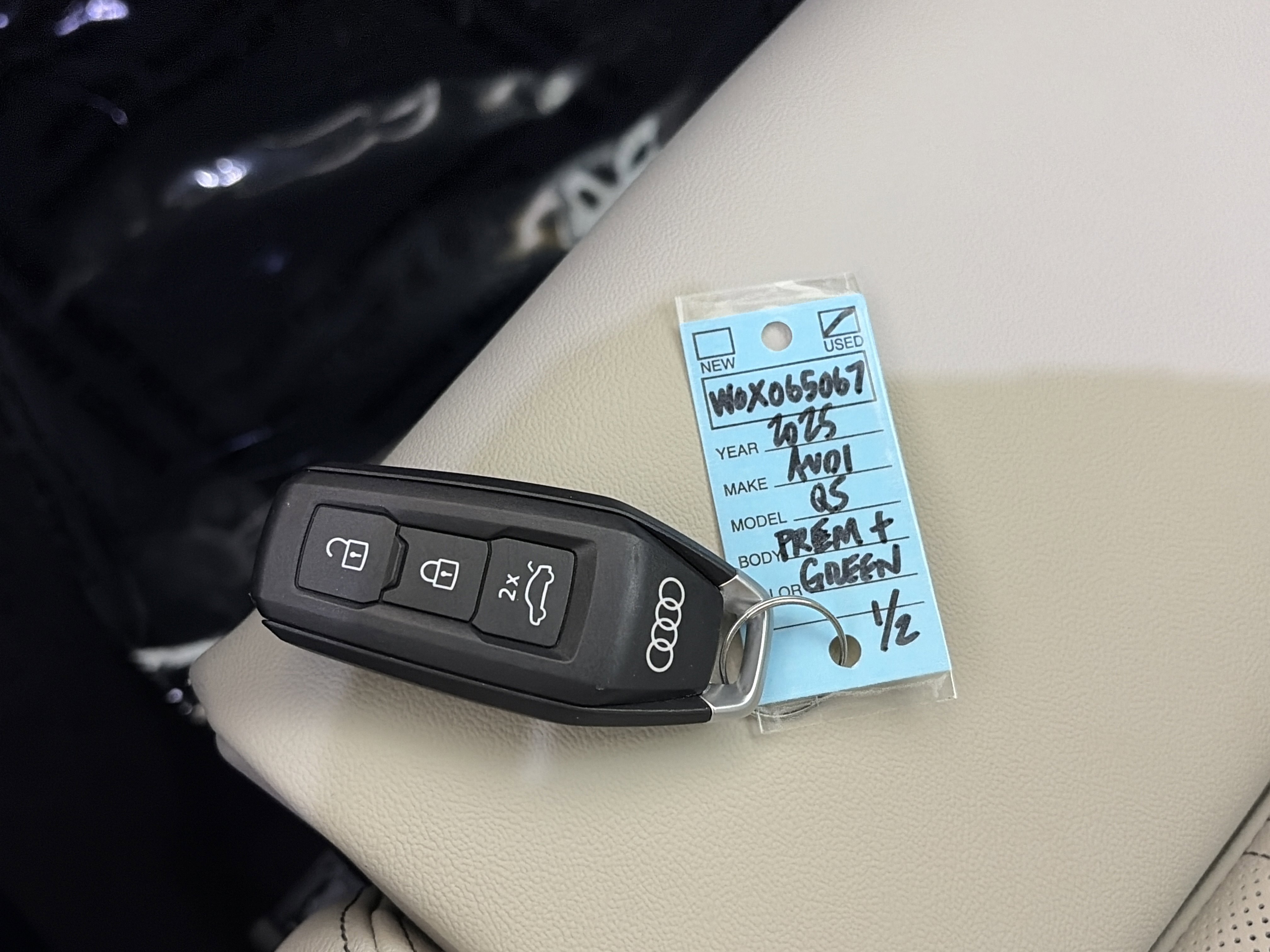 Used 2025 Audi Q5 Premium Plus w/ Premium Plus image 32