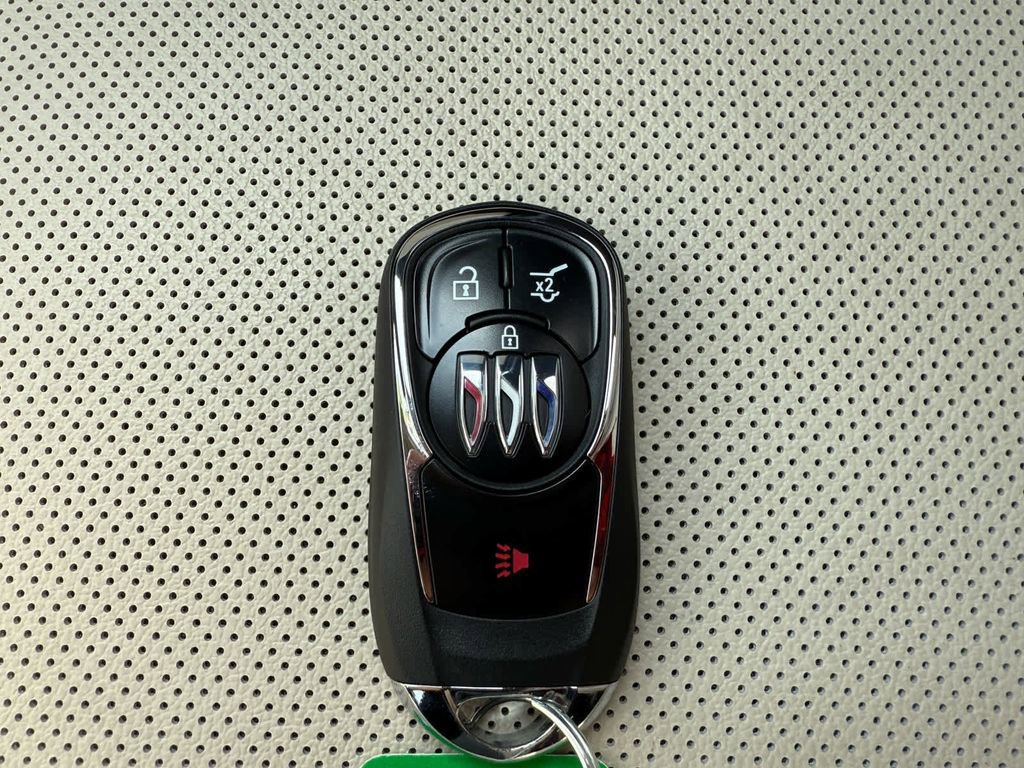 Used 2024 Buick Encore GX Sport Touring w/ Advanced Technology Package image 9