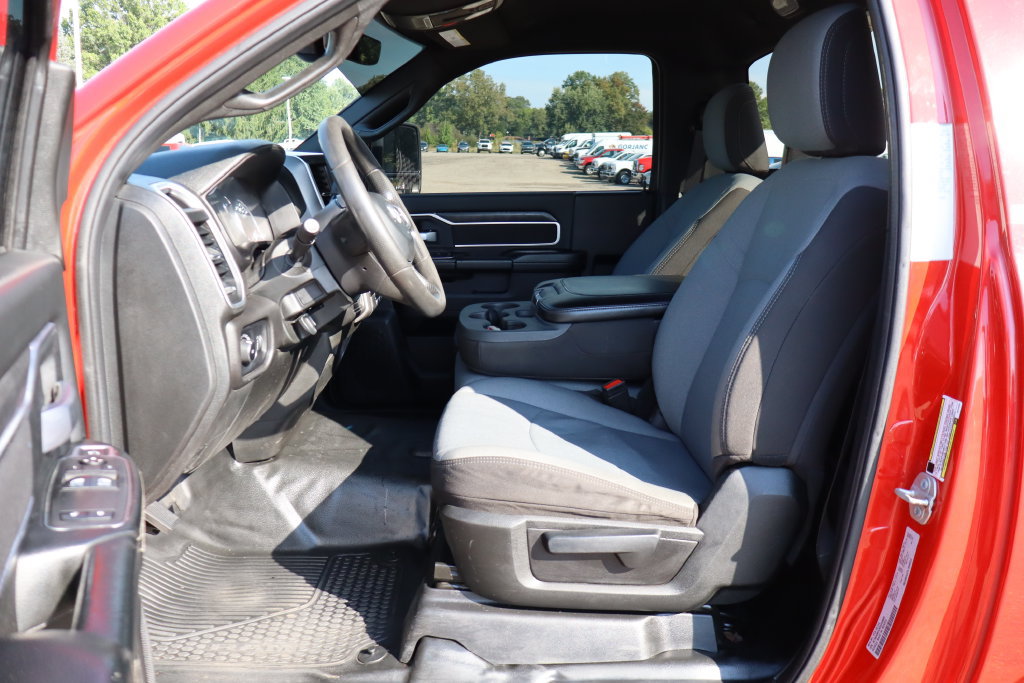 Used 2024 RAM 5500 SLT w/ Quick Order Package 2YG SLT RWD image 24