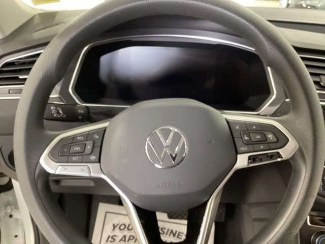 Used 2023 Volkswagen Tiguan S image 19