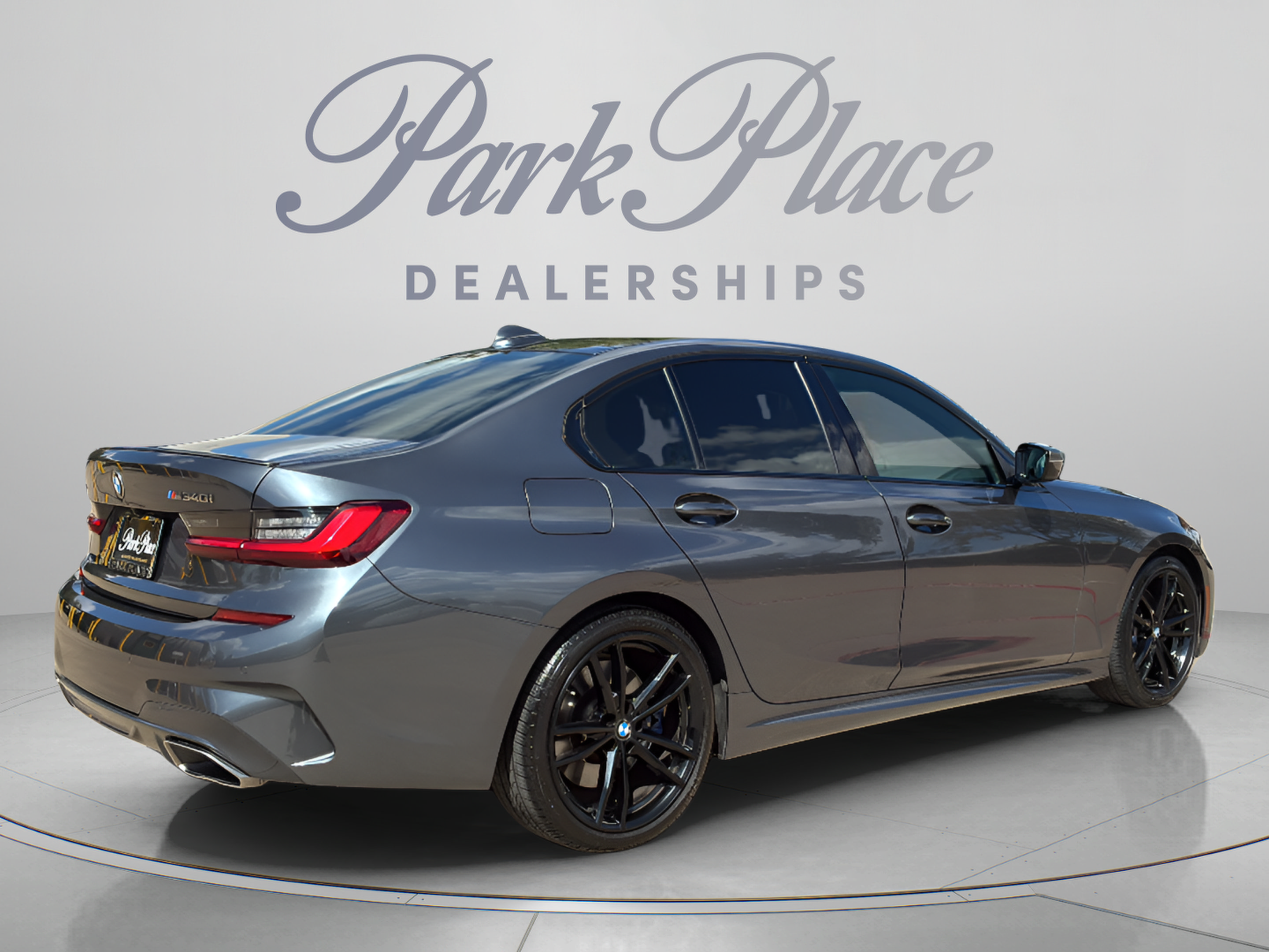 Used 2022 BMW M340i xDrive w/ Driving Assistance Package AWD/4WD image 5
