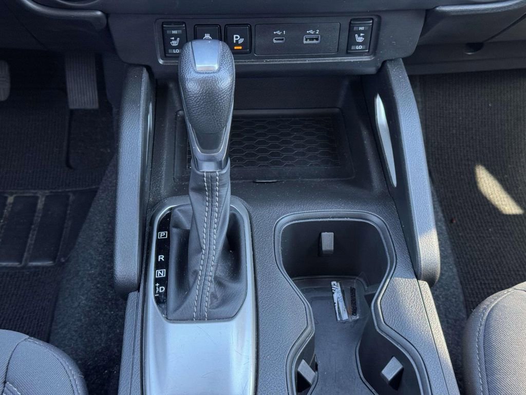 Used 2024 Nissan Frontier SV w/ Technology Package image 6