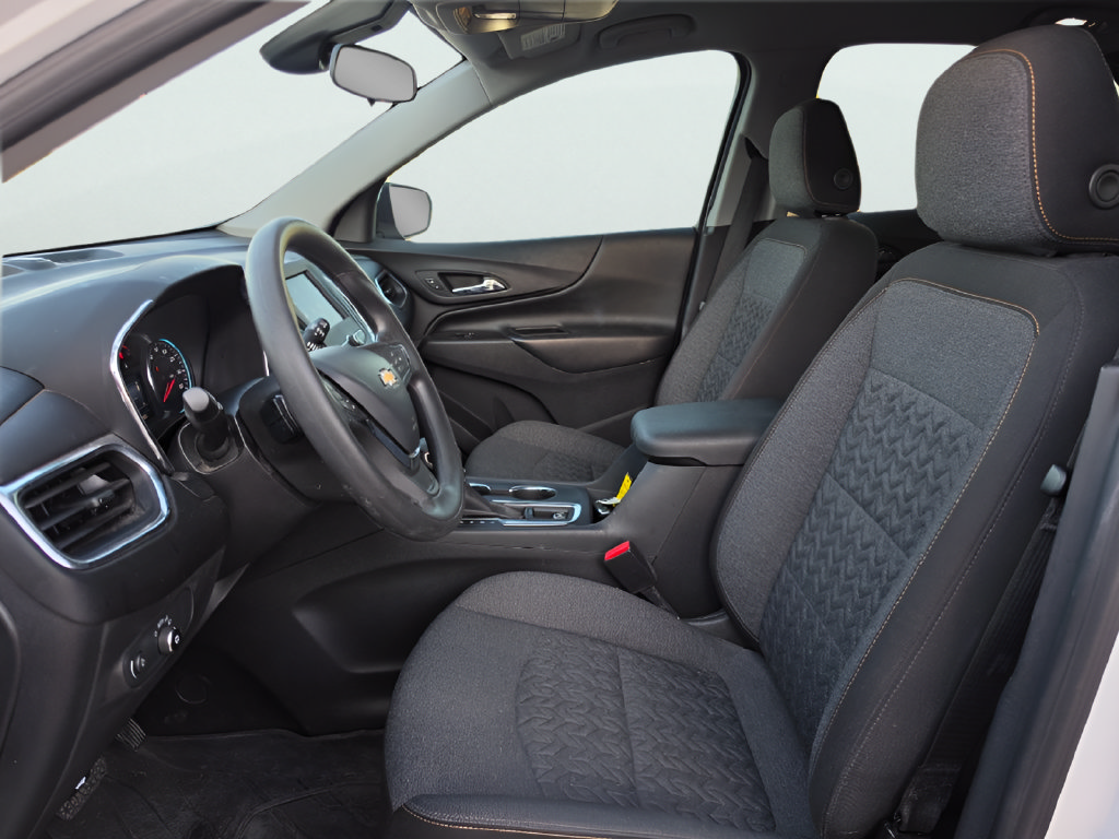 Used 2023 Chevrolet Equinox LT w/ LPO, Floor Liner Package AWD/4WD image 17