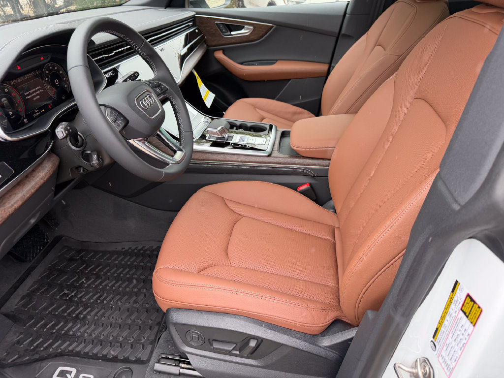 New 2027 Audi Q8 Premium Plus AWD/4WD image 17