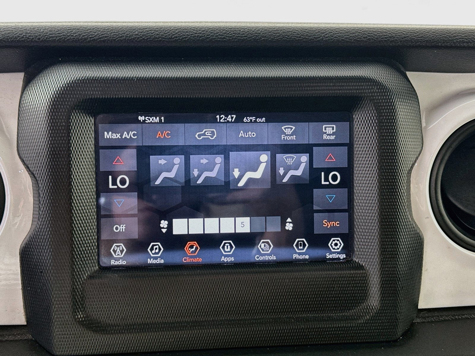 Used 2021 Jeep Wrangler Unlimited Sport AWD/4WD image 14