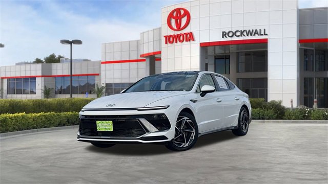 Used 2025 Hyundai Sonata SEL image 1