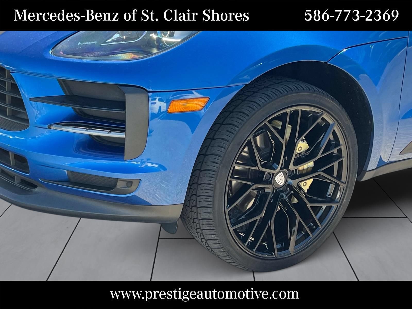Used 2021 Porsche Macan w/ Premium Package AWD/4WD image 10