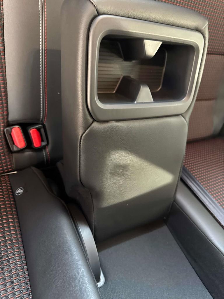 New 2026 Nissan Kicks SR w/ Illumination Package FWD image 18