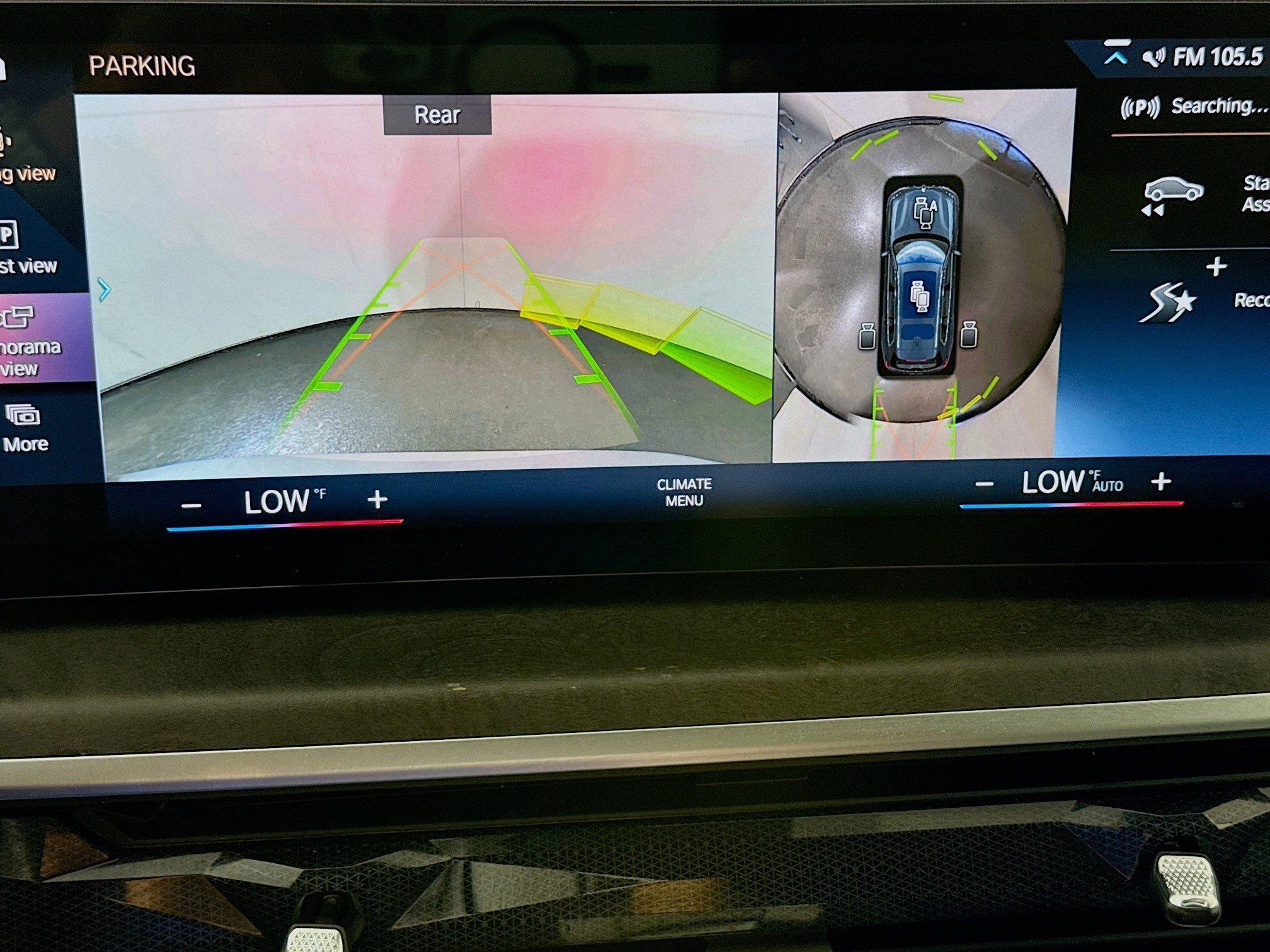 Used 2023 BMW X7 xDrive40i w/ Premium Package image 19