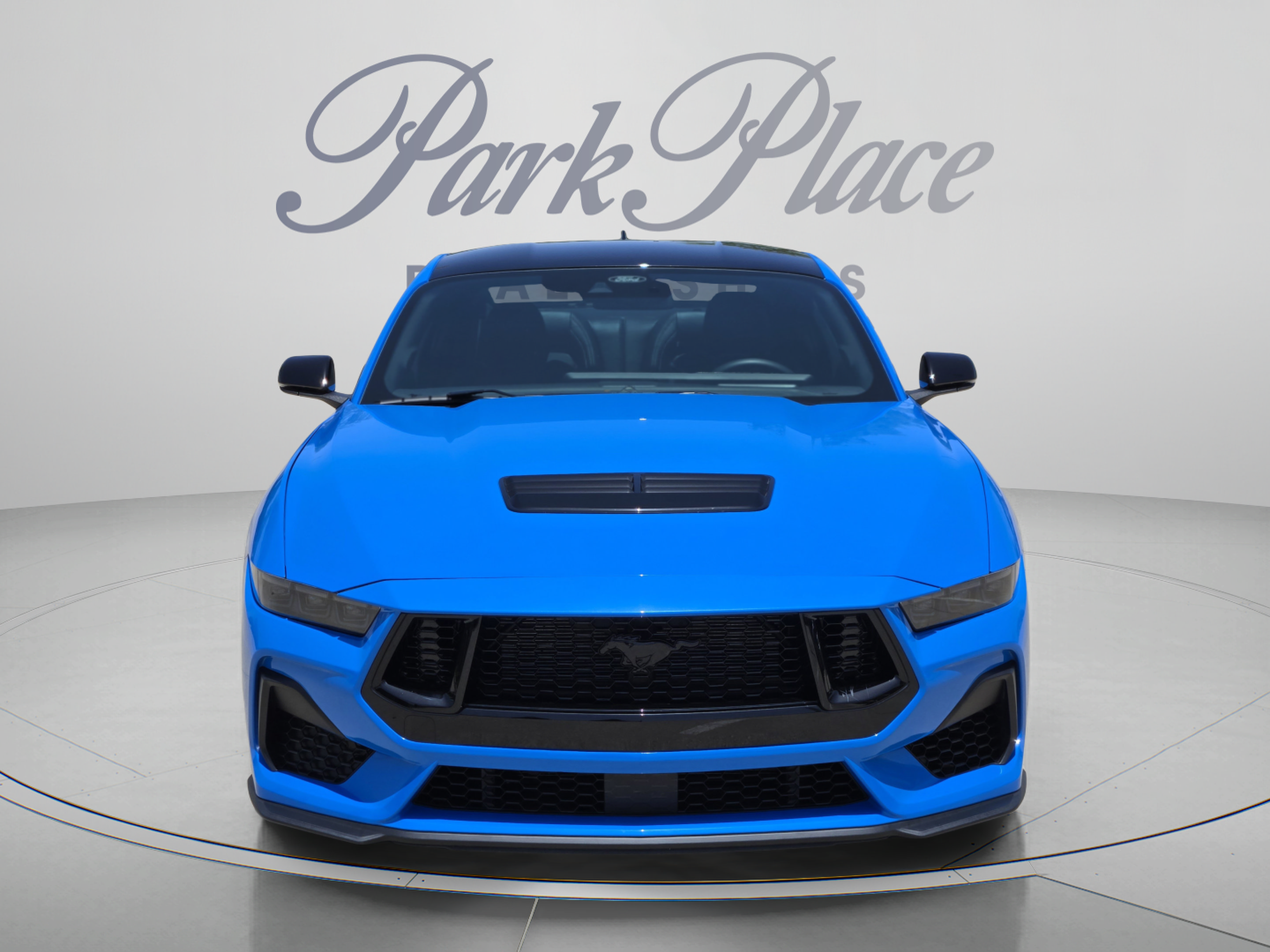 Used 2025 Ford Mustang GT Premium w/ GT Performance Package RWD image 9