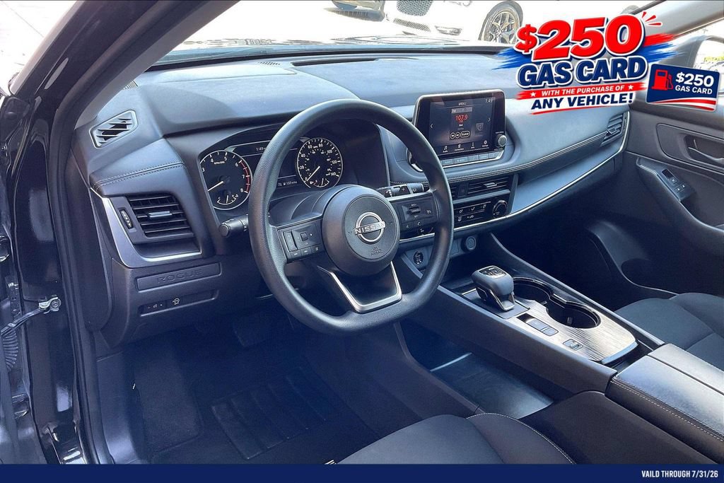Used 2024 Nissan Rogue S FWD image 13