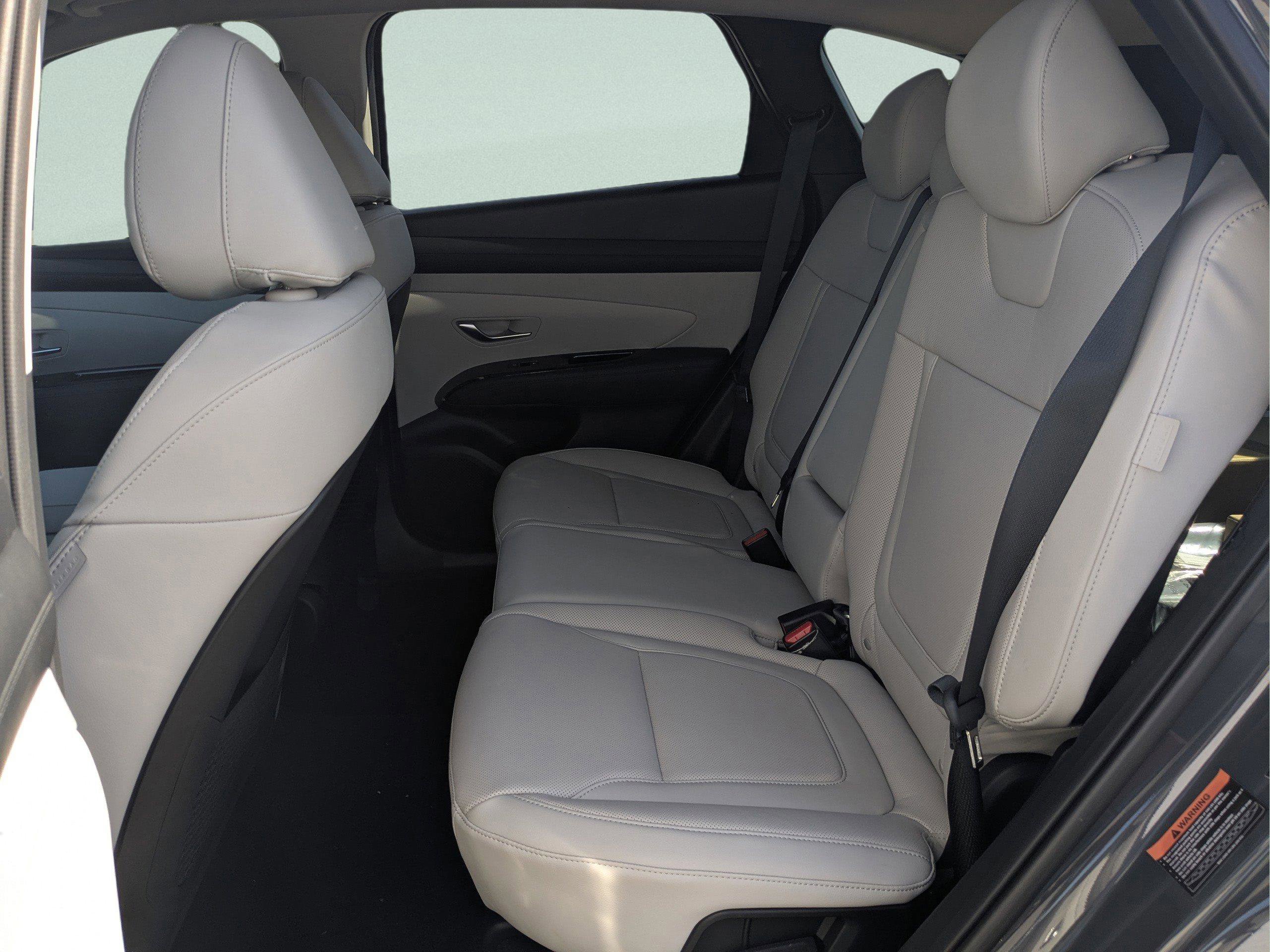 New 2026 Hyundai Tucson Limited image 11