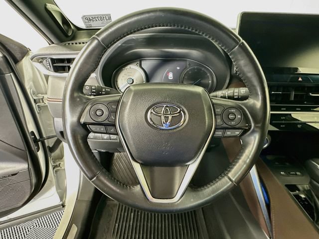 Certified 2022 Toyota Venza Limited w/ Advanced Technology Package AWD/4WD image 13