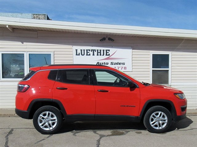 Used 2021 Jeep Compass Sport w/ Cold Weather Group image 3