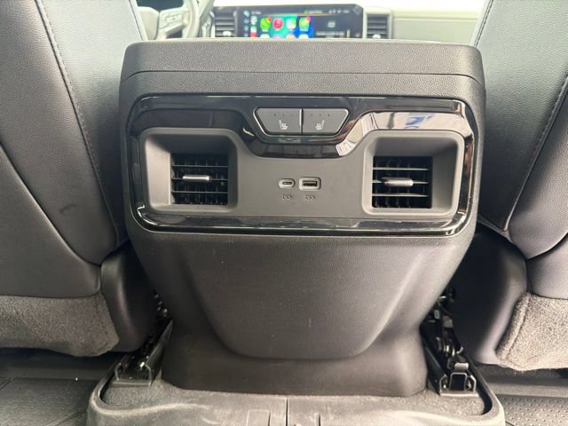 Used 2024 Chevrolet Silverado 2500 ZR2 w/ Technology Package AWD/4WD image 39