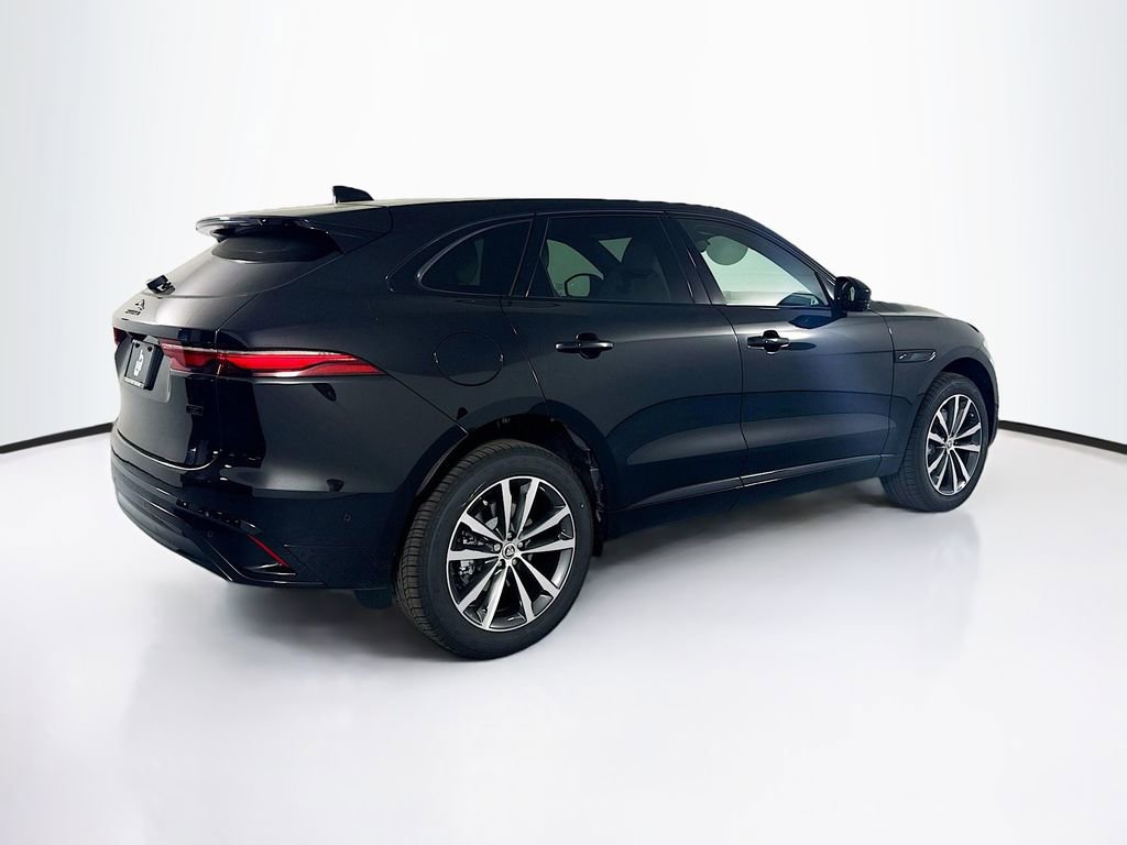 New 2026 Jaguar F-PACE R-Dynamic S image 5