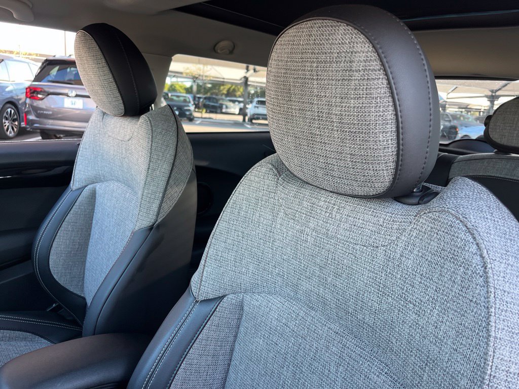 Used 2020 MINI Cooper S w/ Signature Upholstery Package FWD image 23