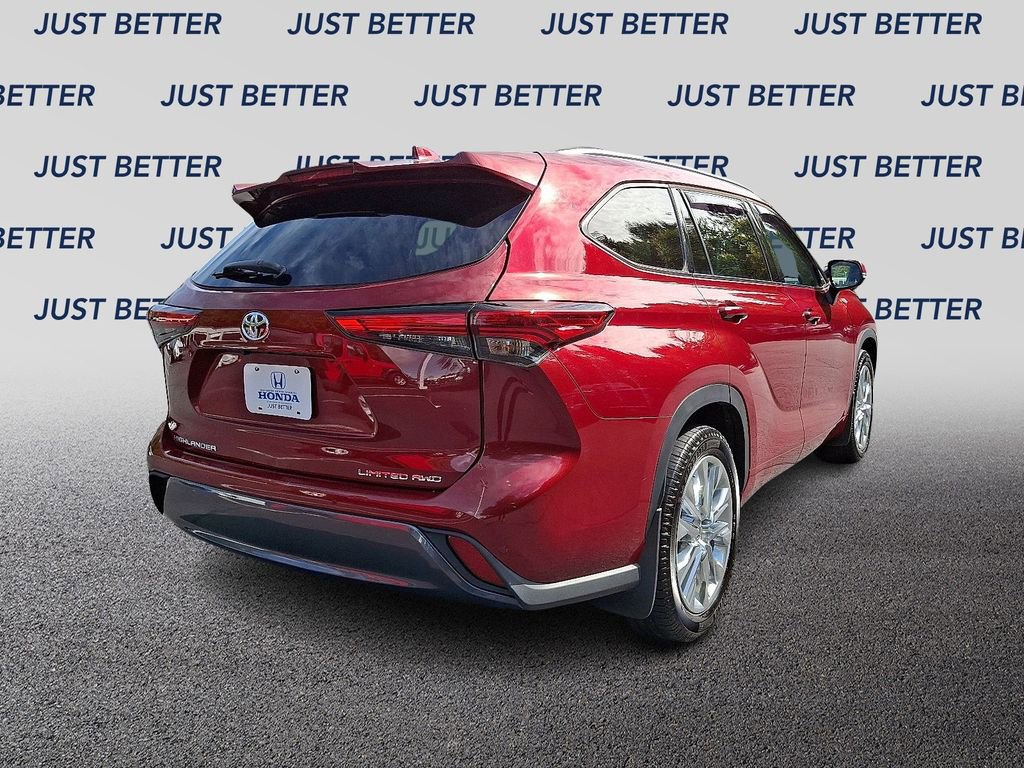 Used 2023 Toyota Highlander Limited image 7
