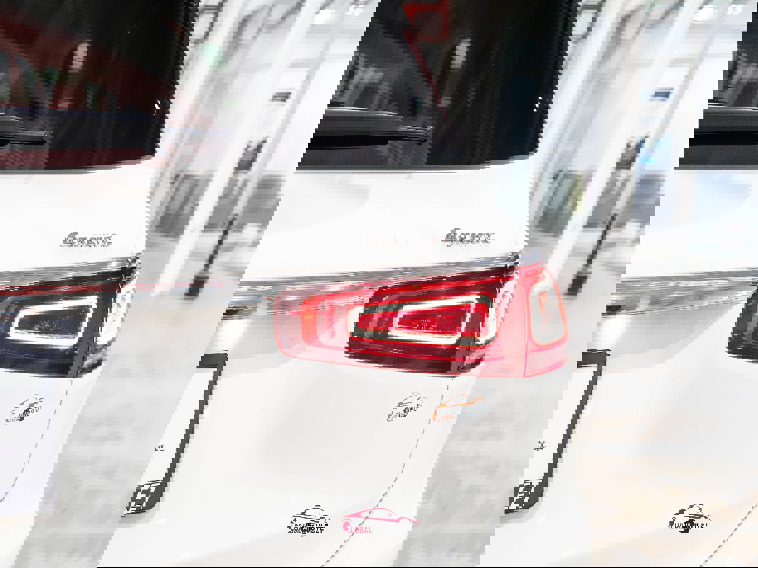 Used 2021 Mercedes-Benz GLS 450 4MATIC image 49