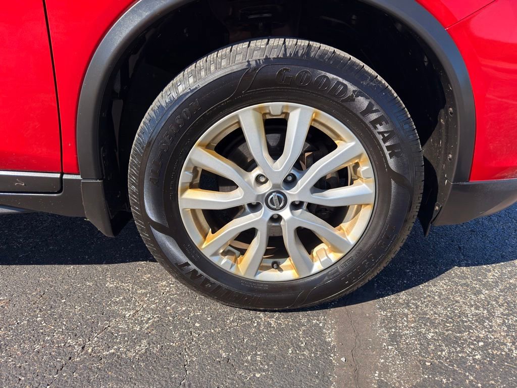 Used 2017 Nissan Rogue SV AWD/4WD image 19