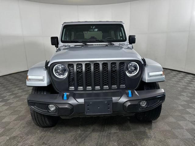 Used 2023 Jeep Wrangler Unlimited Sahara w/ Cold Weather Group image 8