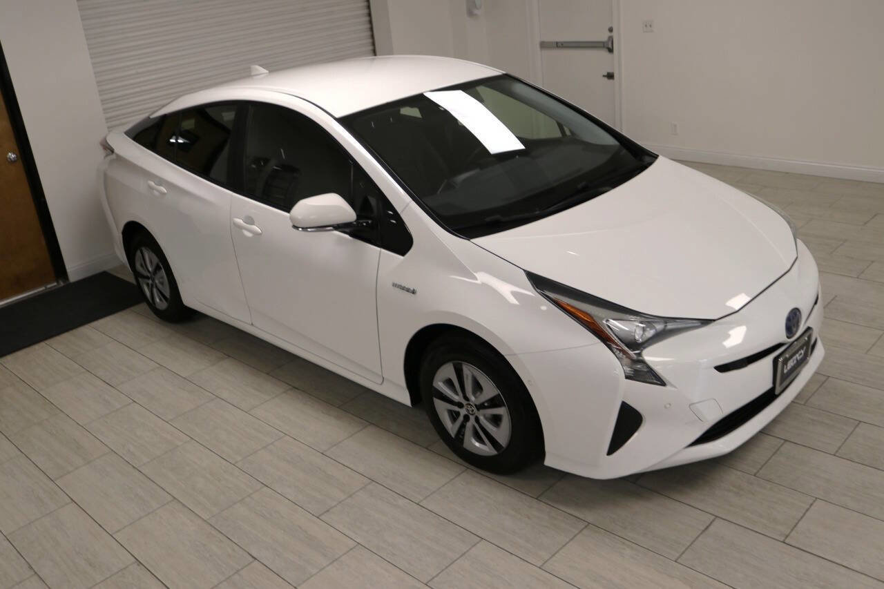 Used 2018 Toyota Prius Three image 80