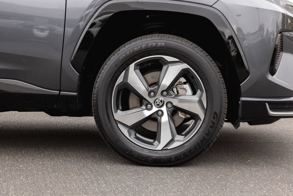 Certified 2025 Toyota RAV4 SE w/ Weather & Moonroof Package AWD/4WD image 4