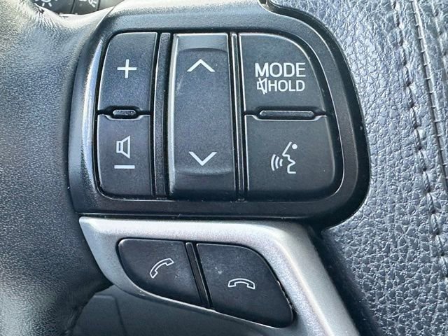 Used 2019 Toyota Highlander XLE AWD/4WD image 13