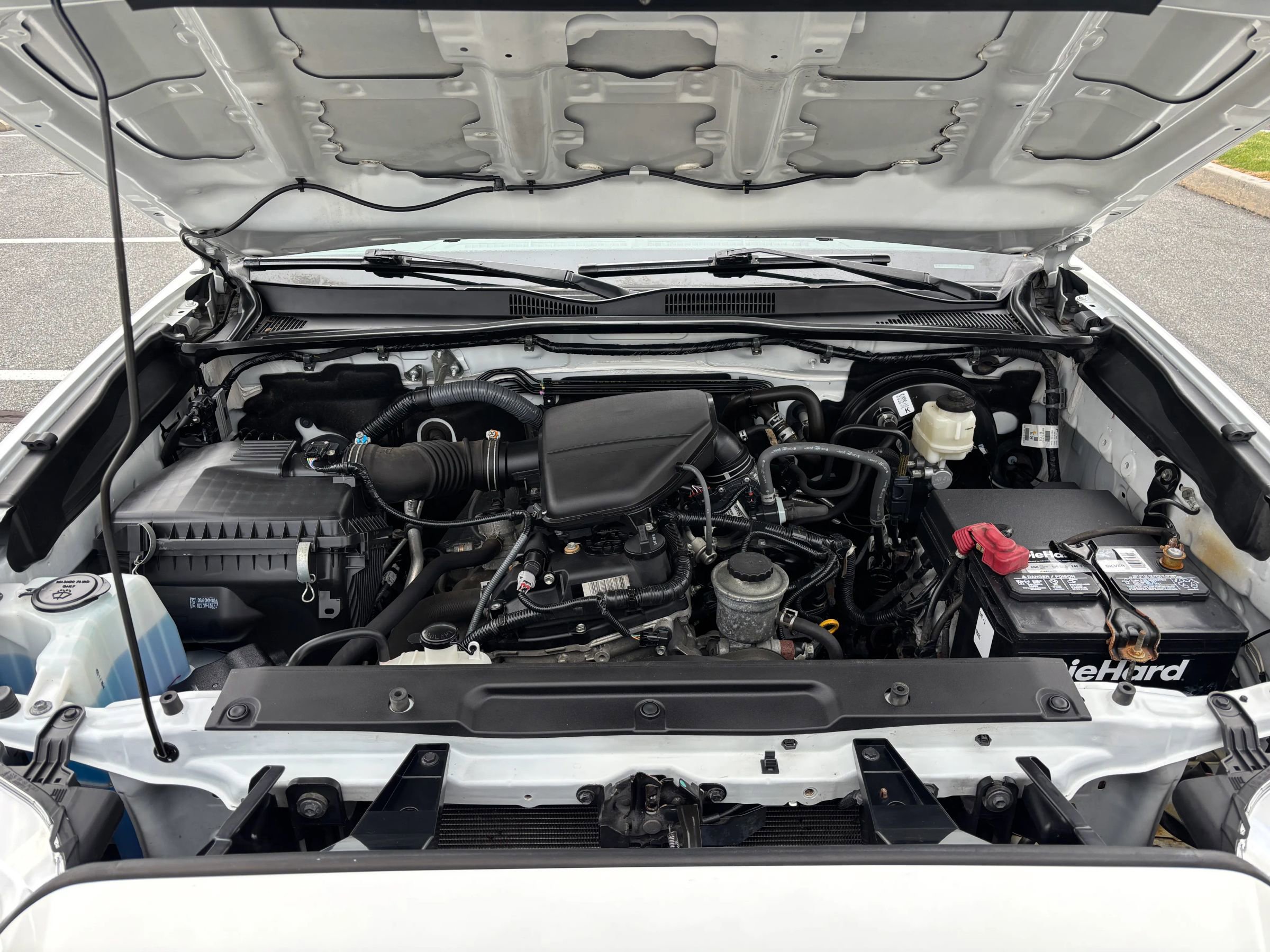 Used 2020 Toyota Tacoma SR image 22