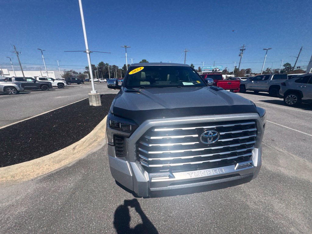 Used 2024 Toyota Tundra Capstone AWD/4WD image 11