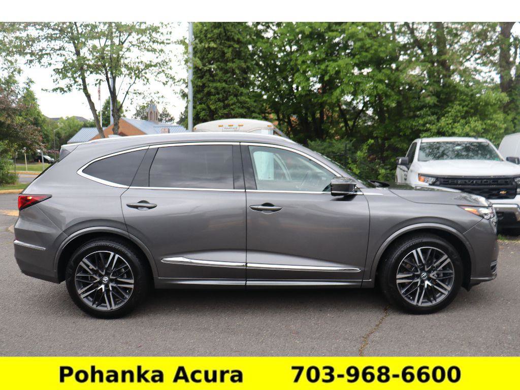 Used 2026 Acura MDX SH-AWD w/ Advance Package image 8