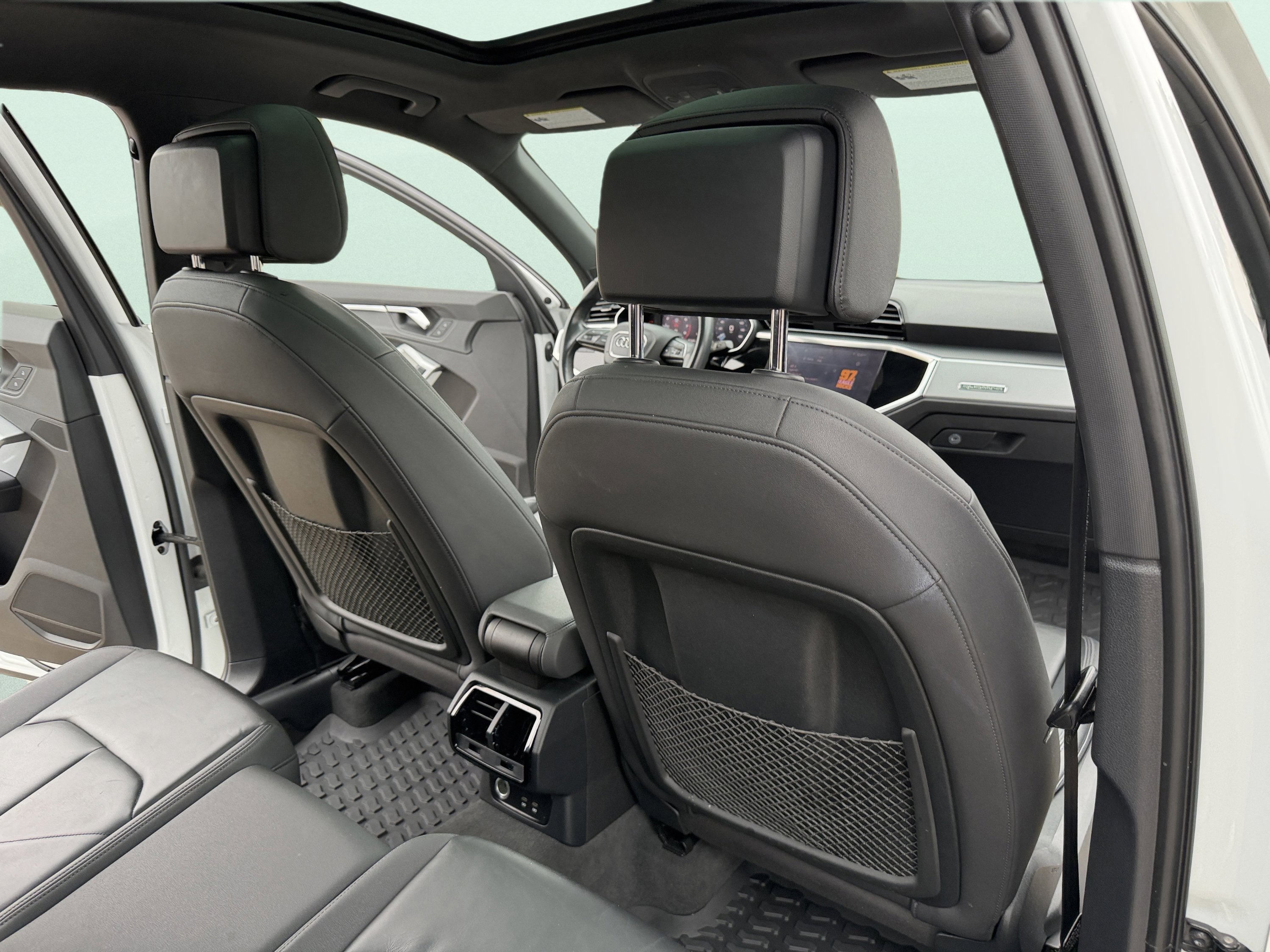 Used 2021 Audi Q3 2.0T Premium w/ Convenience Package image 30