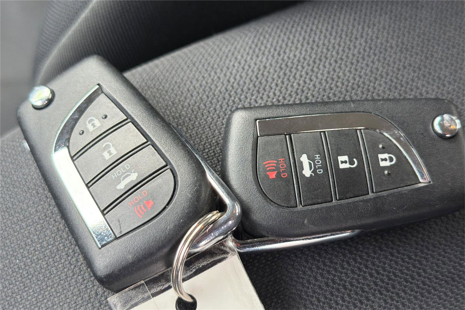 Used 2022 Toyota Corolla LE FWD image 32