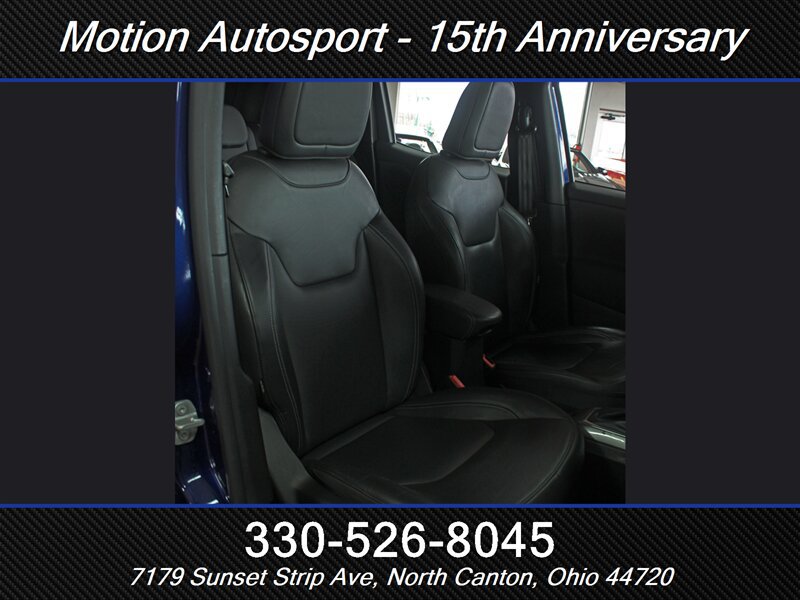 Used 2020 Jeep Renegade Limited AWD/4WD image 29