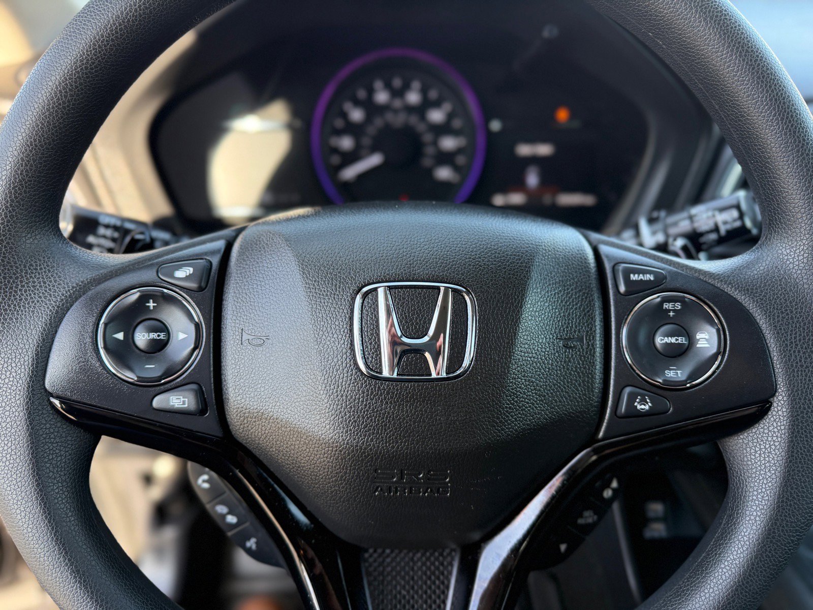 Used 2020 Honda HR-V EX image 40